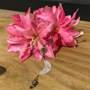 Grandmother’s Buttons Necklace